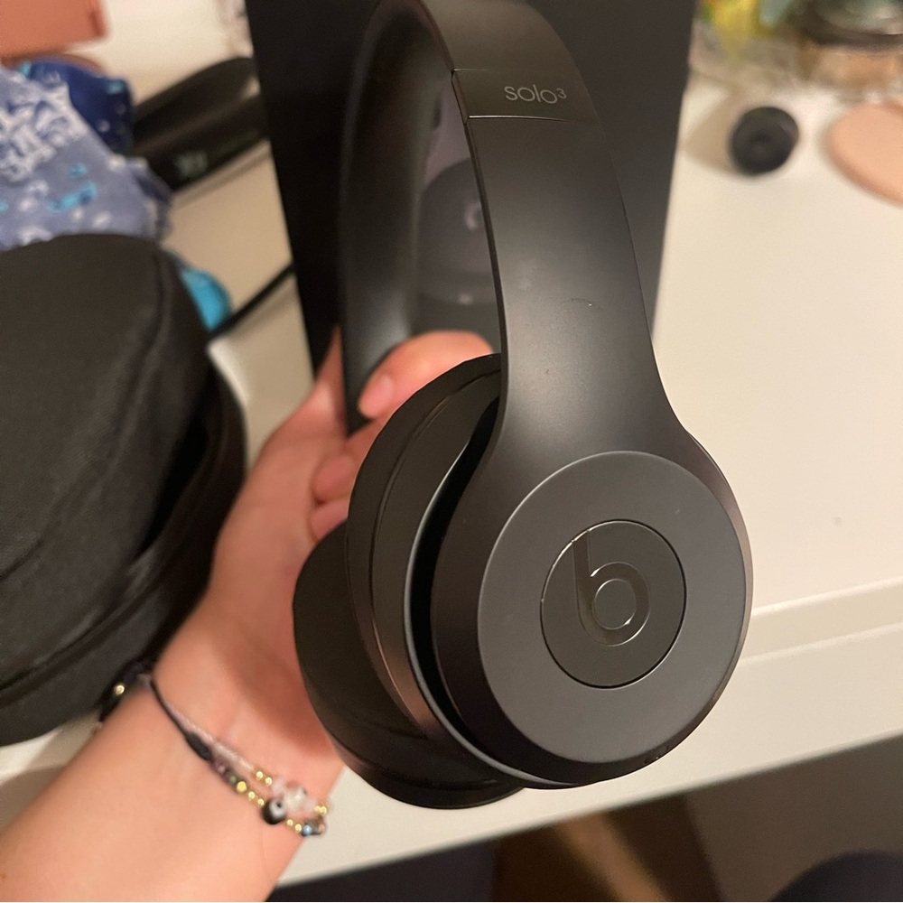 Beats Solo